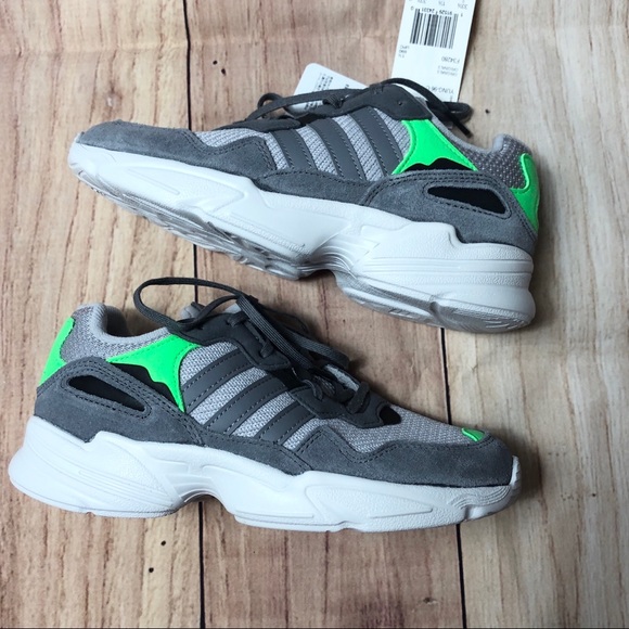 adidas yung size 2